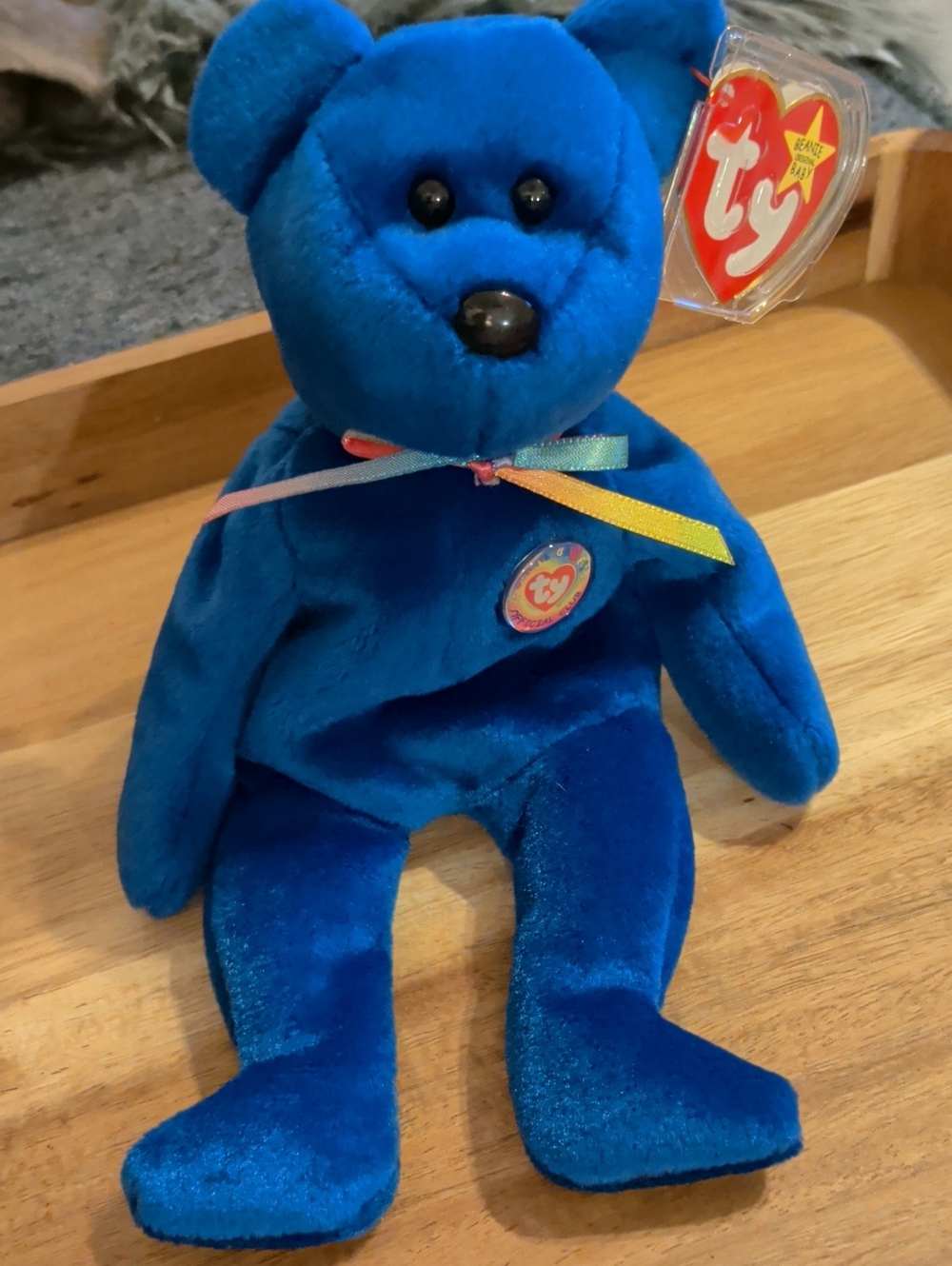 Ty Official Club Plush Beanie Bear, Clubby. RARE-Retired
